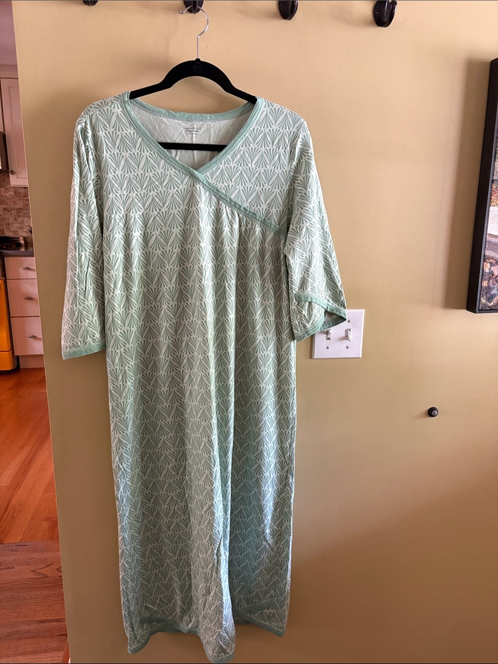 Garnet Hill (Size L) Green Print Asian Wrap Organic Cotton Comfort Sleepwear